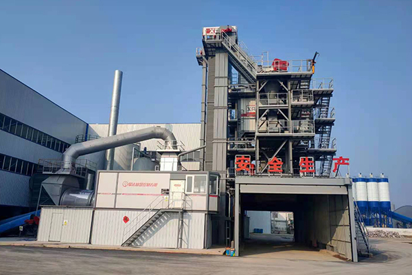 防水瀝青的施工過(guò)程具體怎樣的？